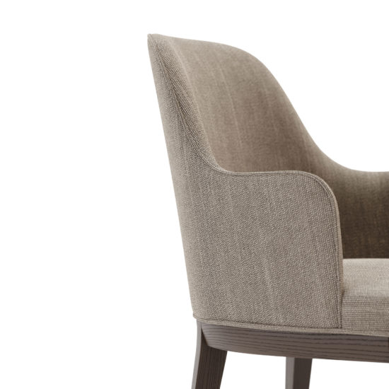 st-home-dk-anna-armchair-fauteuil-wooden-legs-detailed-view